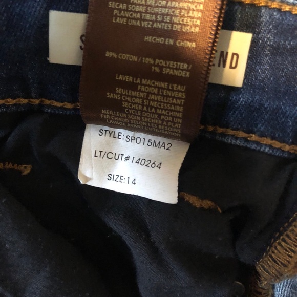 Kut from the Kloth Slouchy Boyfriend Jeans - Picture 6 of 11
